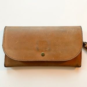 Able Mare Phone Wallet